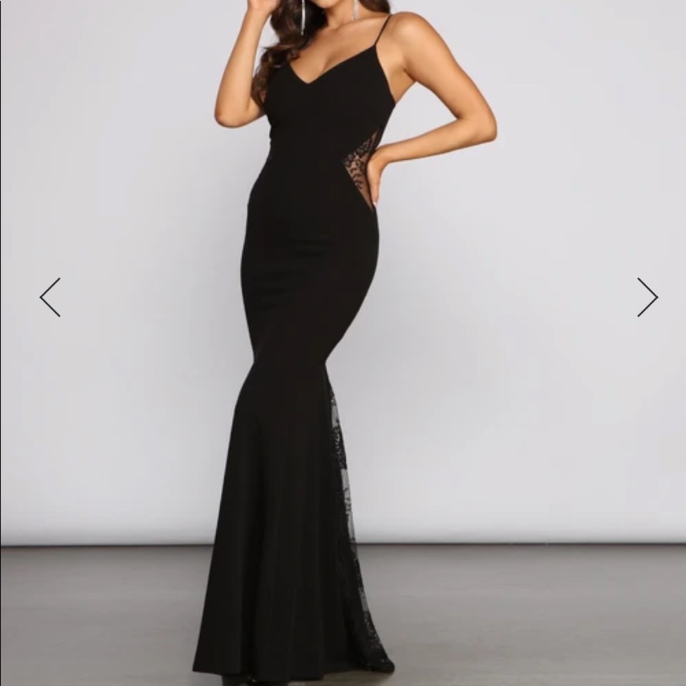 Windsor Lucille Formal Lace Mermaid Dress